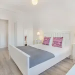 Roma Cozy Flat With Balcony * Lisboa