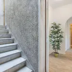 Апартаменты Roma Cozy Flat With Balcony *